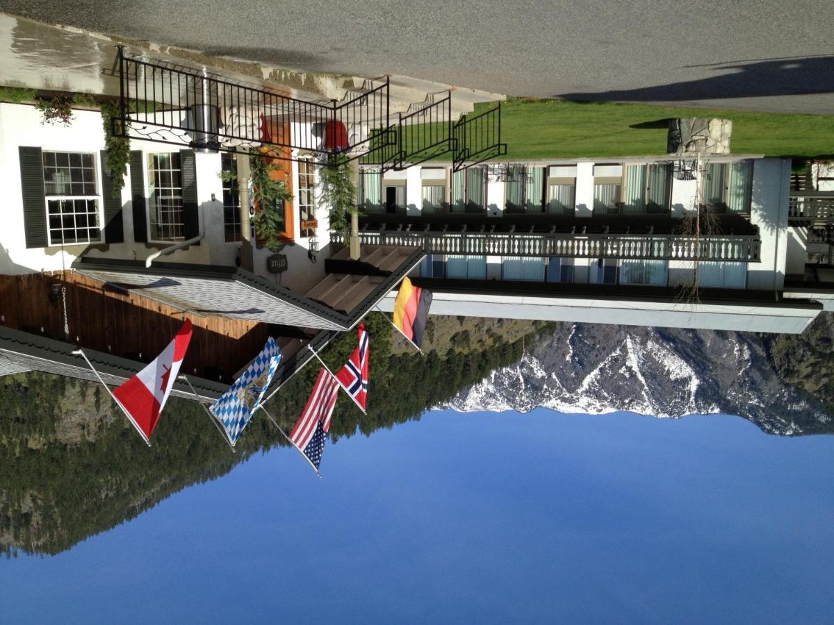 Der Ritterhof Inn Leavenworth Bagian luar foto