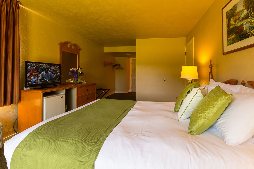 Der Ritterhof Inn Leavenworth Bagian luar foto