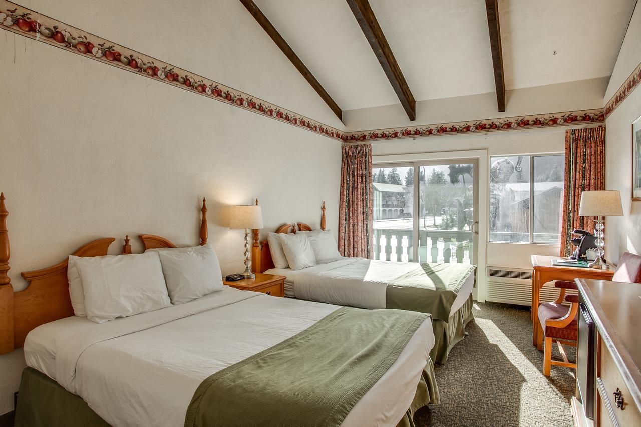 Der Ritterhof Inn Leavenworth Bagian luar foto